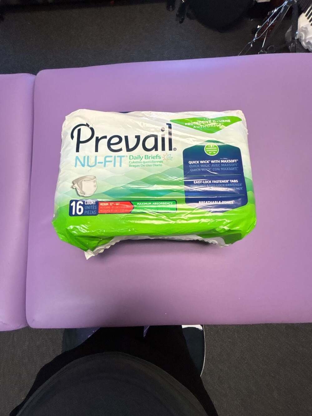 Prevail Nu-Fit Daily Briefs Size Medium Maximum Absorbency 16 Count